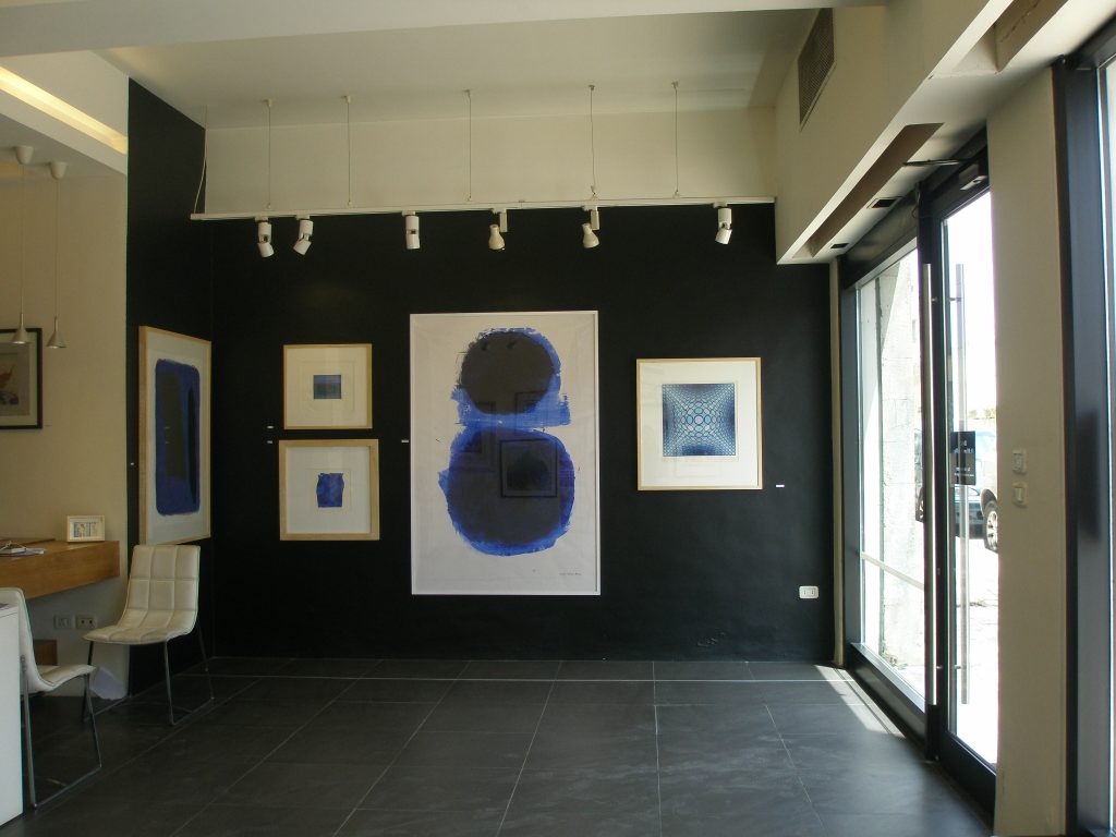 THE BIG BLUE